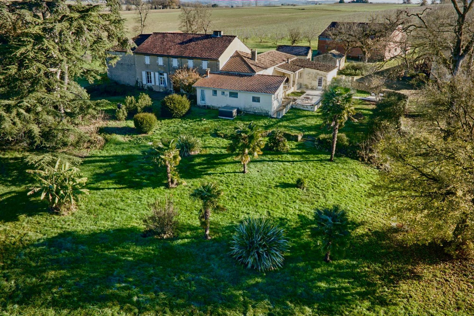 Chambres D'Hotes De Charme Avec Piscine - Le Clos Boissiere Valence-sur-Baise Luaran gambar