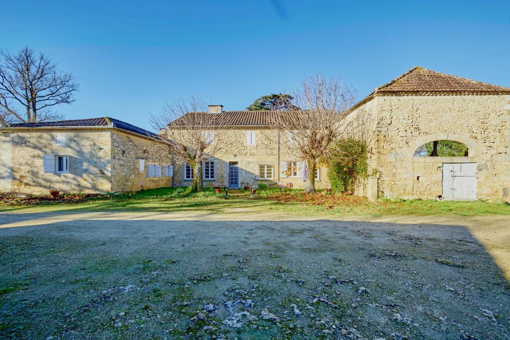 Chambres D'Hotes De Charme Avec Piscine - Le Clos Boissiere Valence-sur-Baise Luaran gambar