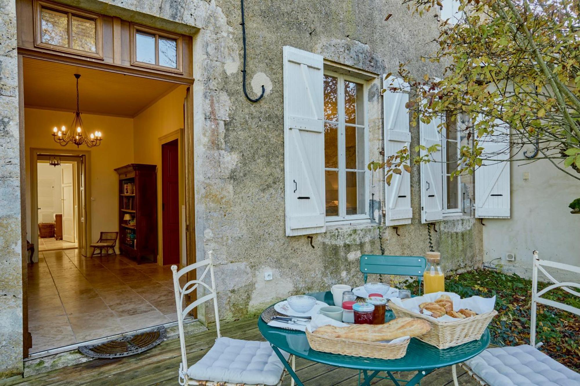 Chambres D'Hotes De Charme Avec Piscine - Le Clos Boissiere Valence-sur-Baise Luaran gambar