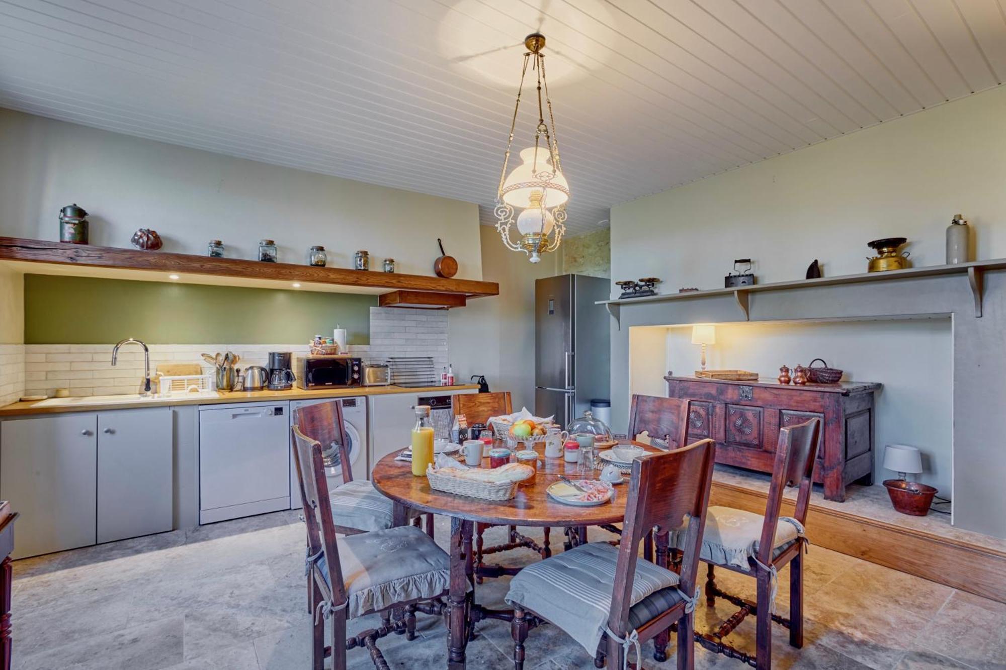 Chambres D'Hotes De Charme Avec Piscine - Le Clos Boissiere Valence-sur-Baise Luaran gambar